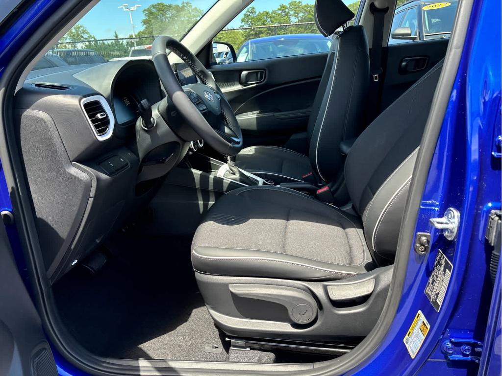 used 2025 Hyundai Venue car, priced at $23,938