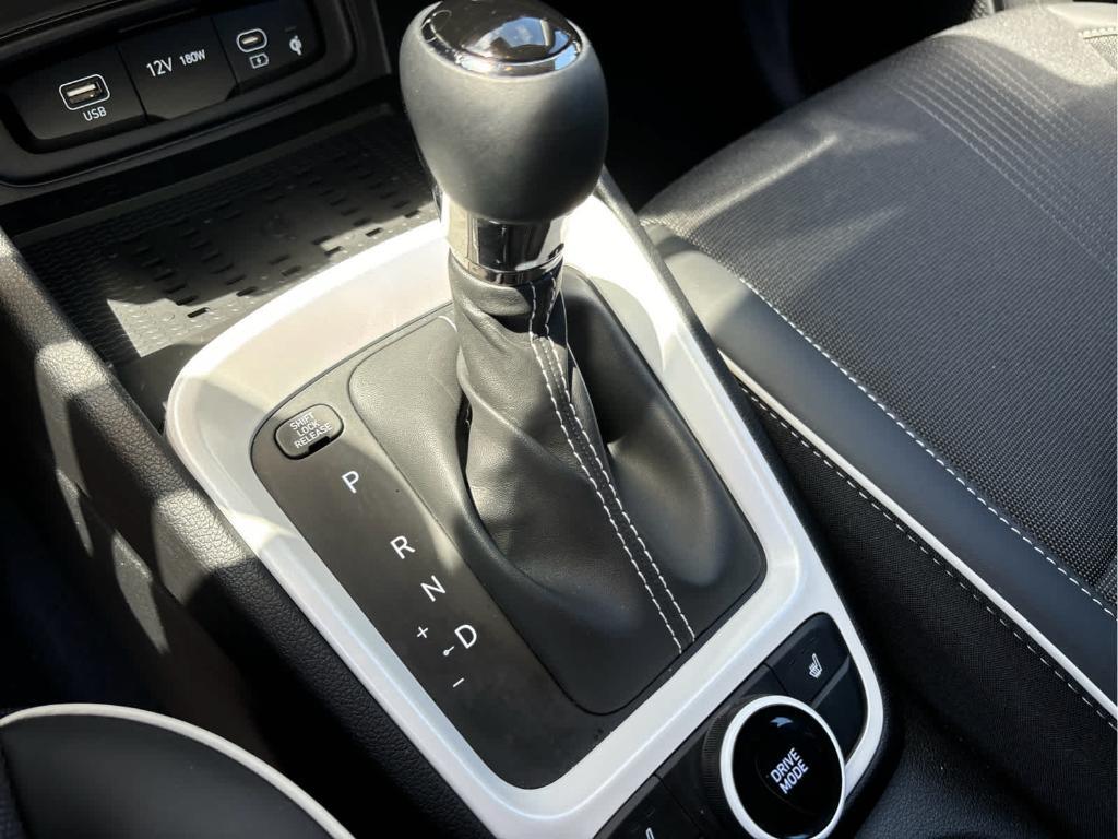 used 2025 Hyundai Venue car, priced at $23,938