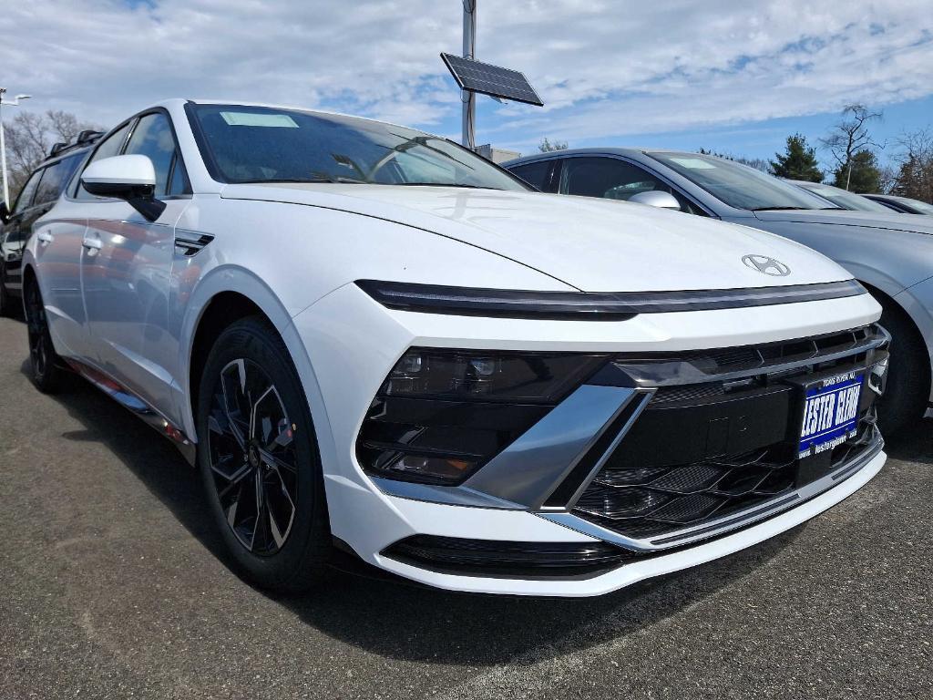 new 2025 Hyundai Sonata car, priced at $30,030