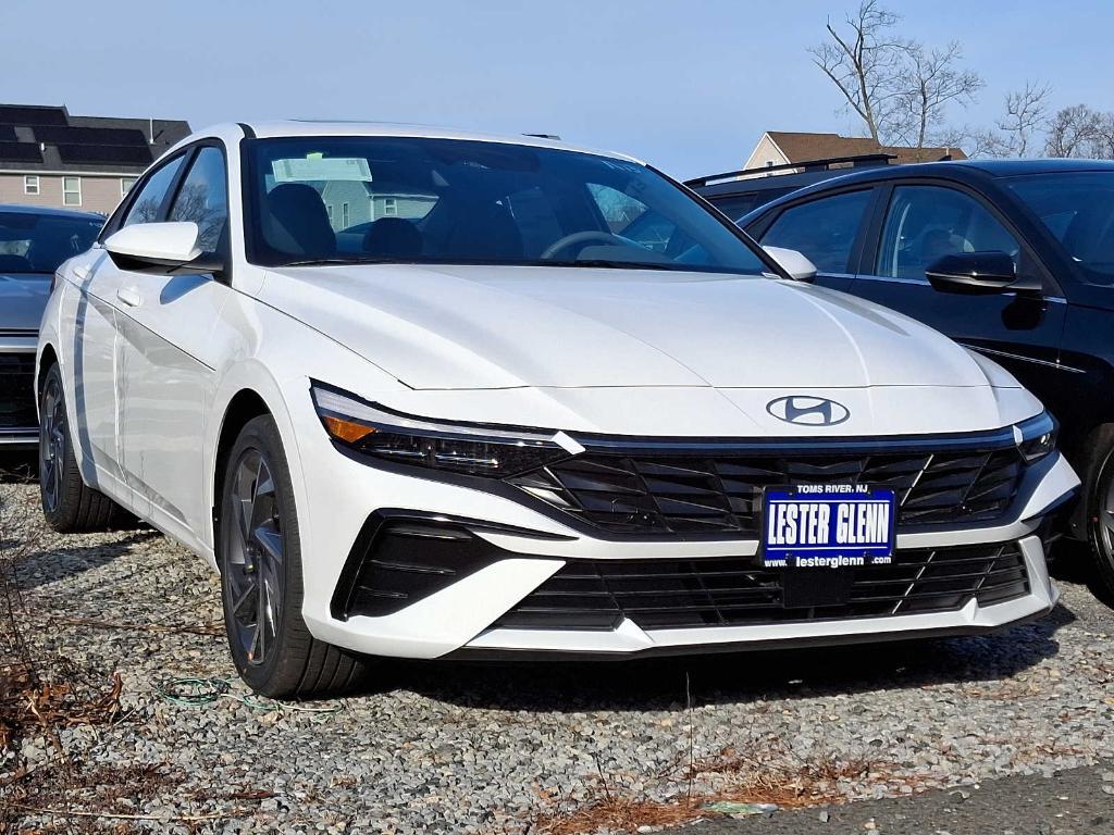 new 2025 Hyundai Elantra car, priced at $26,705