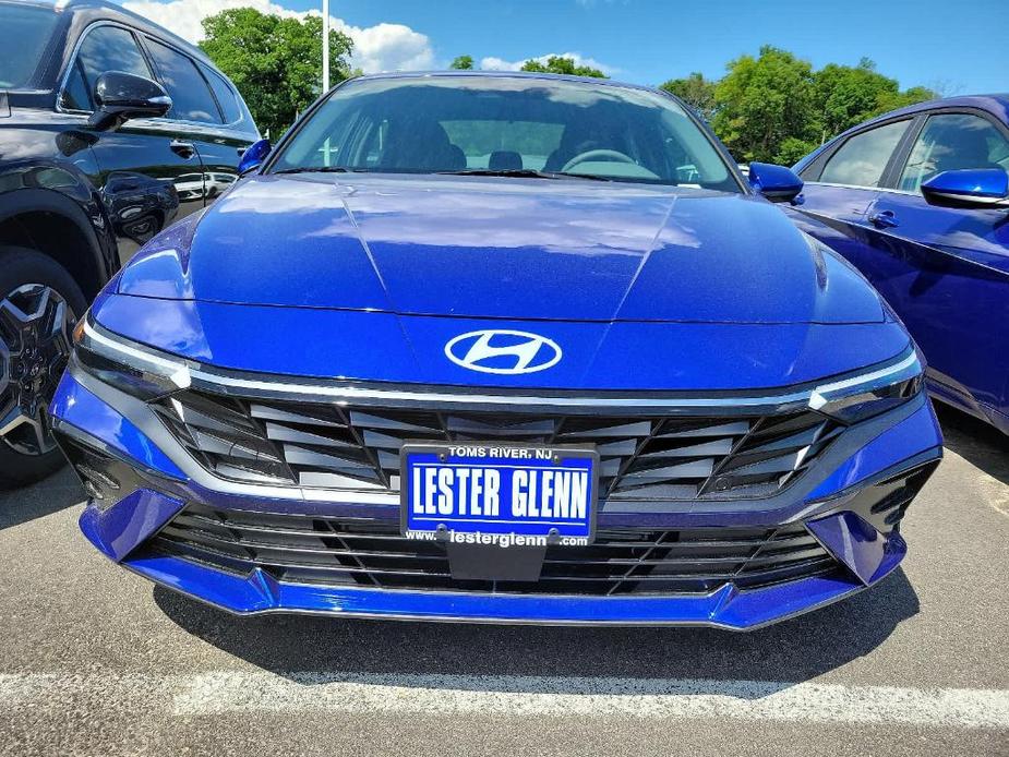 new 2024 Hyundai Elantra car, priced at $27,005