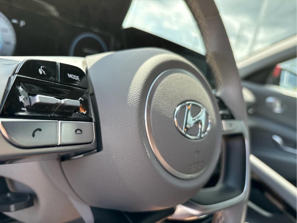 used 2022 Hyundai Elantra car, priced at $19,873