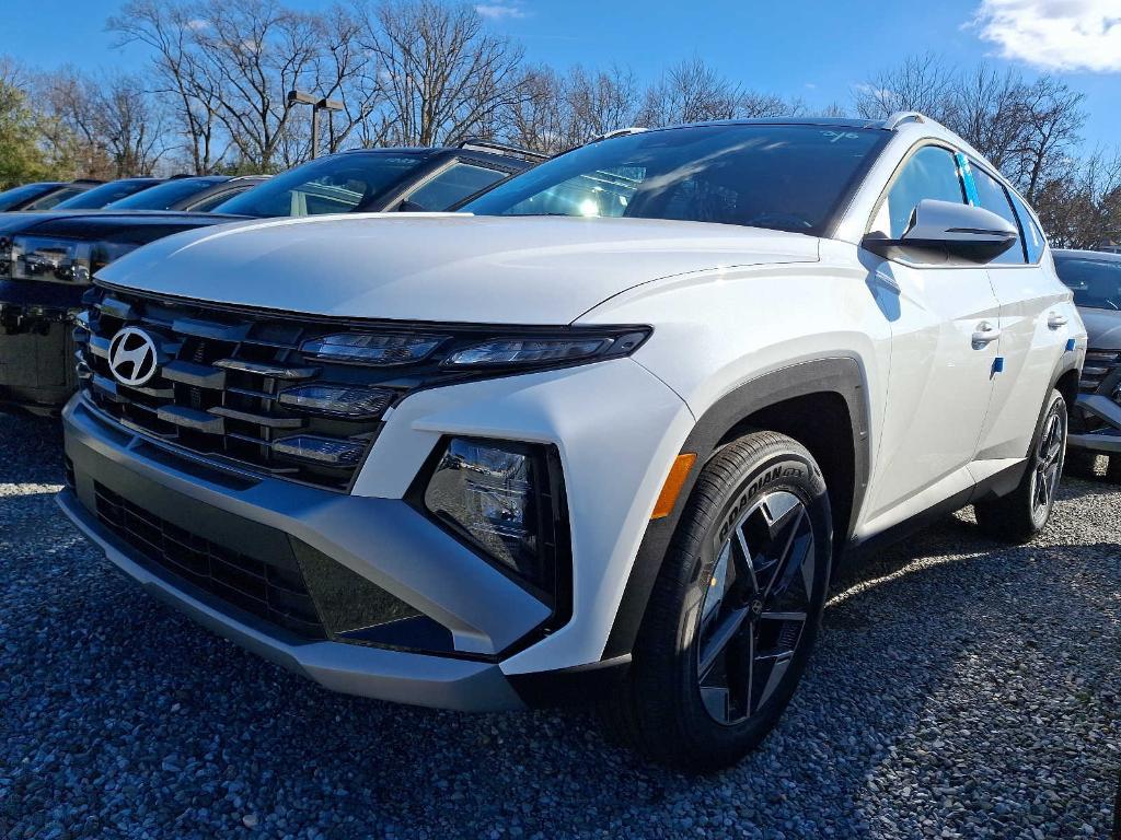 new 2025 Hyundai TUCSON Hybrid car, priced at $37,850