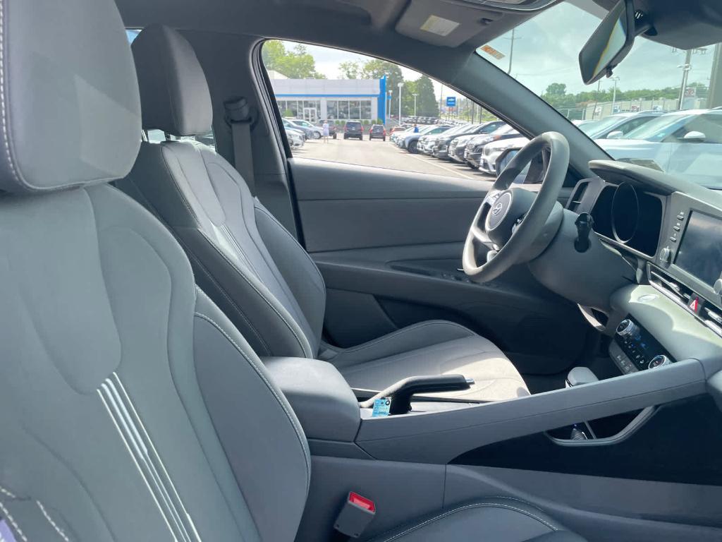 used 2021 Hyundai Elantra car, priced at $18,977