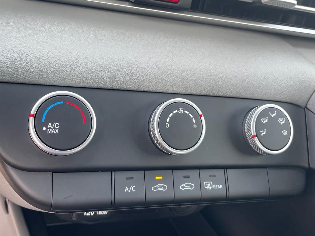used 2022 Hyundai Elantra car, priced at $17,937