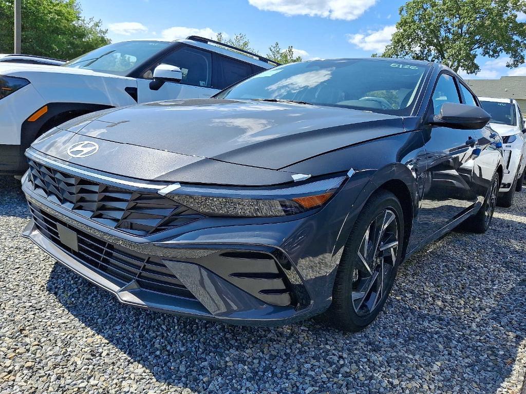 new 2025 Hyundai Elantra car, priced at $27,345