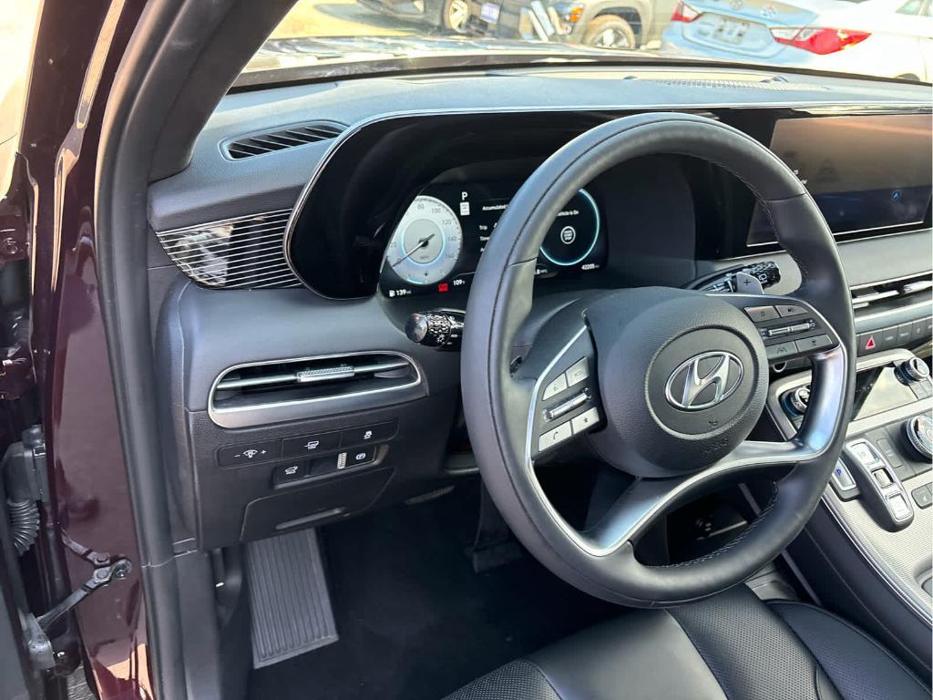 used 2023 Hyundai Palisade car, priced at $39,837