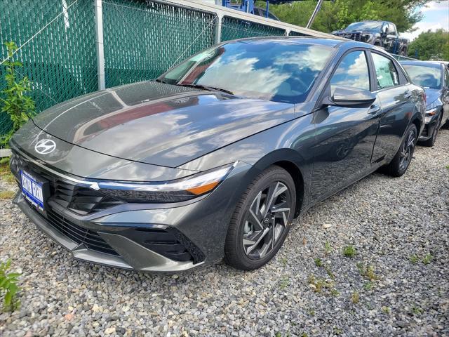 new 2024 Hyundai Elantra car, priced at $27,035