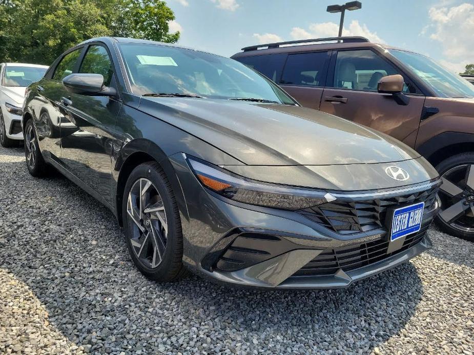 new 2024 Hyundai Elantra car, priced at $27,030