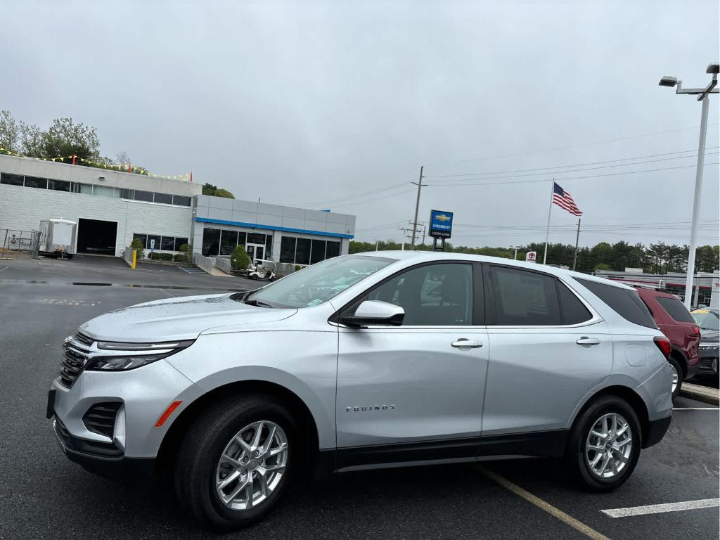 used 2022 Chevrolet Equinox car, priced at $20,937