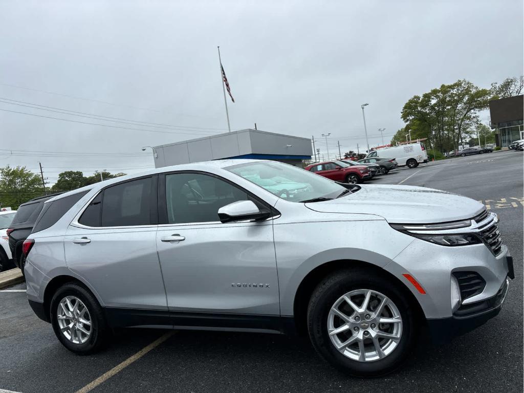 used 2022 Chevrolet Equinox car, priced at $20,937