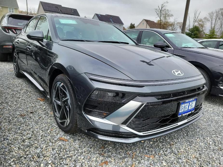 new 2024 Hyundai Sonata car, priced at $32,225