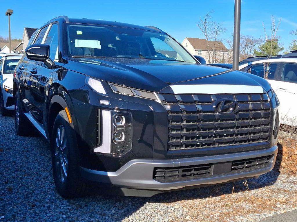 new 2025 Hyundai Palisade car, priced at $43,824