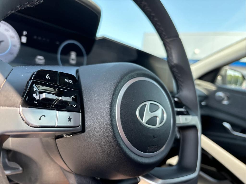 used 2025 Hyundai Elantra car, priced at $25,985