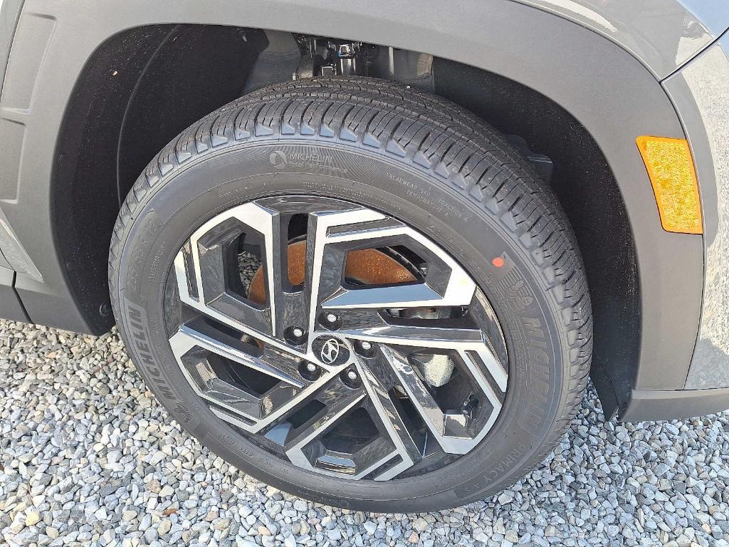 new 2025 Hyundai Tucson car, priced at $40,510