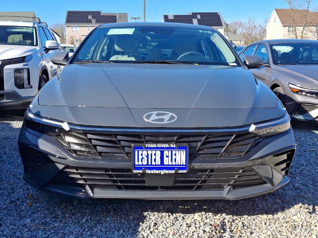 new 2025 Hyundai Elantra car, priced at $28,410