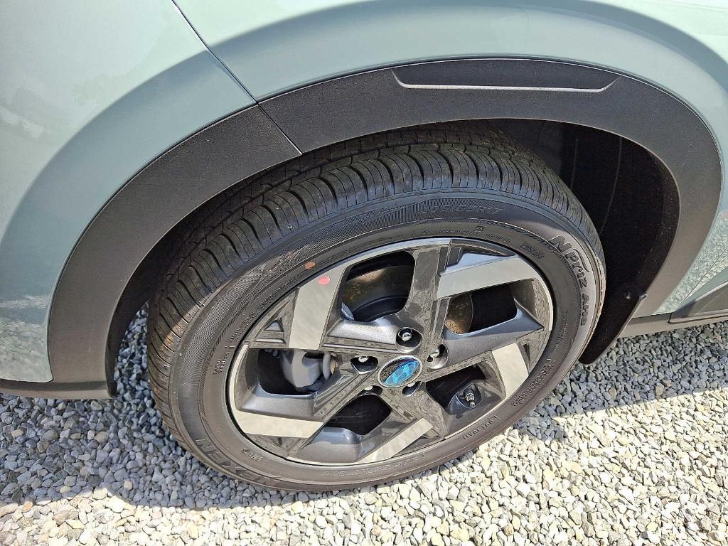 new 2025 Hyundai Venue car, priced at $23,500
