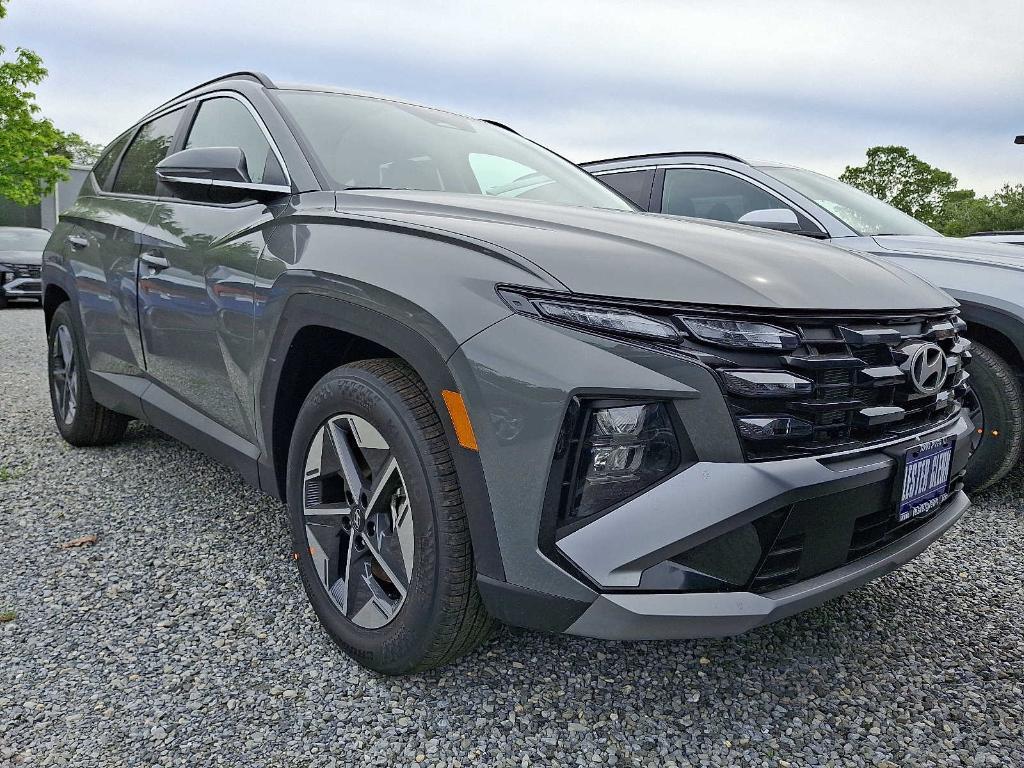new 2025 Hyundai Tucson car, priced at $33,310