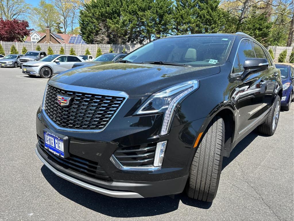used 2024 Cadillac XT5 car, priced at $43,437