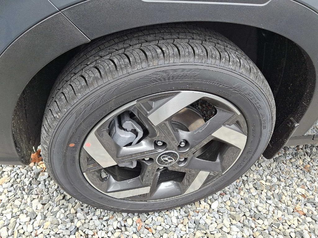 new 2025 Hyundai Venue car, priced at $23,540
