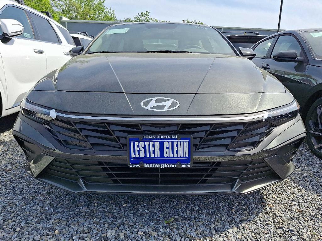 new 2025 Hyundai Elantra car, priced at $24,760