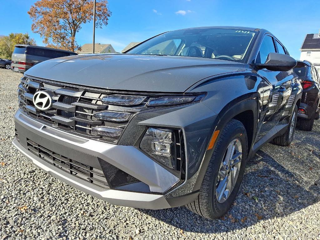 new 2026 Hyundai Tucson car, priced at $30,185