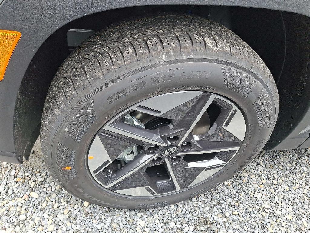 new 2025 Hyundai Tucson car, priced at $32,400