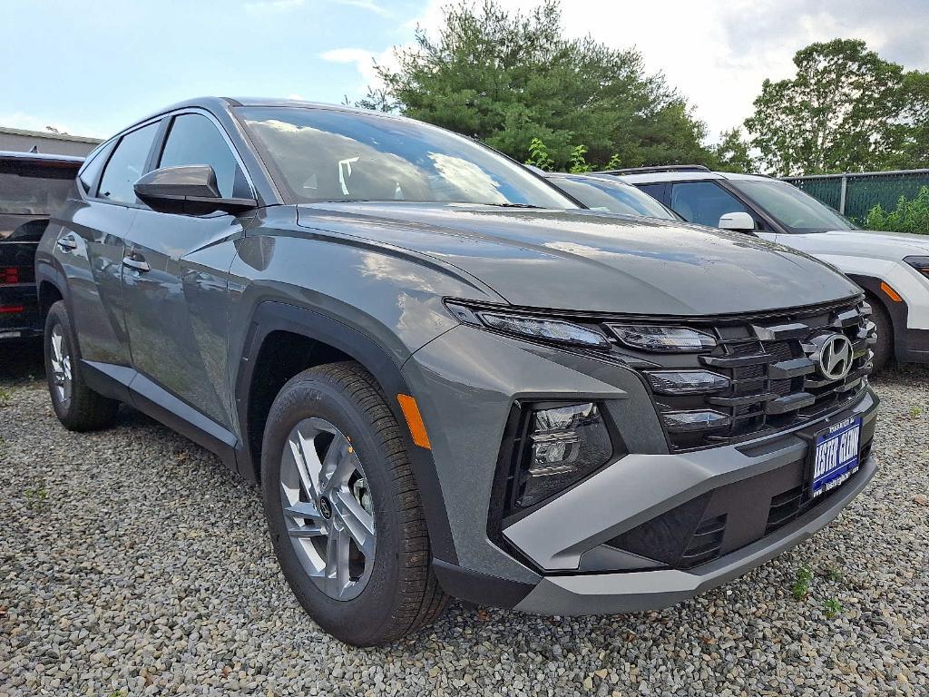 new 2025 Hyundai Tucson car, priced at $30,605