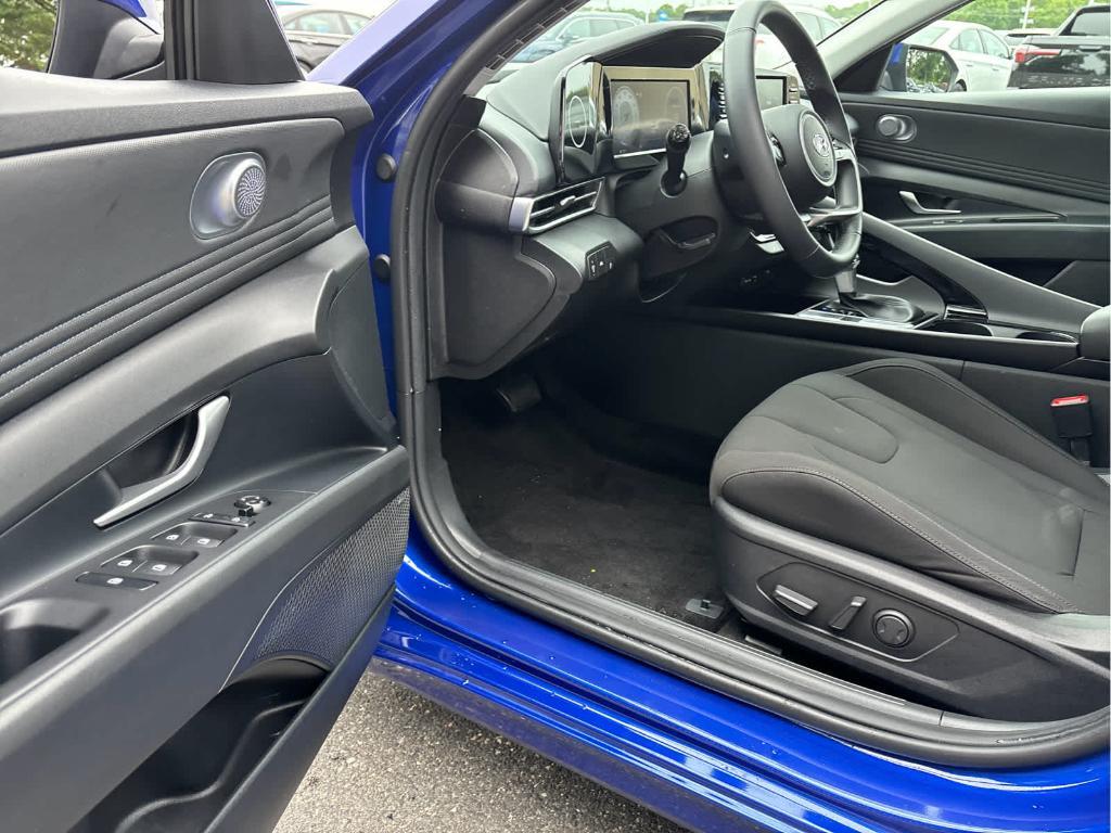 used 2022 Hyundai Elantra car, priced at $20,637
