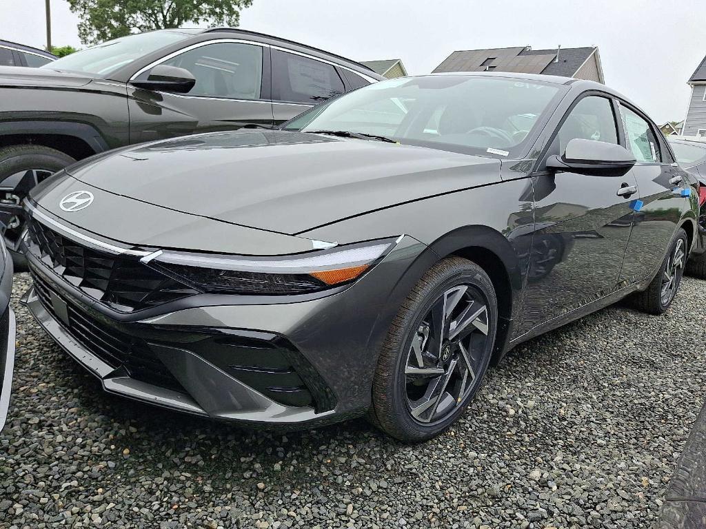 new 2025 Hyundai Elantra car, priced at $27,355