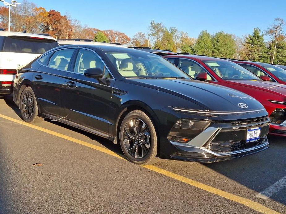 new 2025 Hyundai Sonata car, priced at $30,940