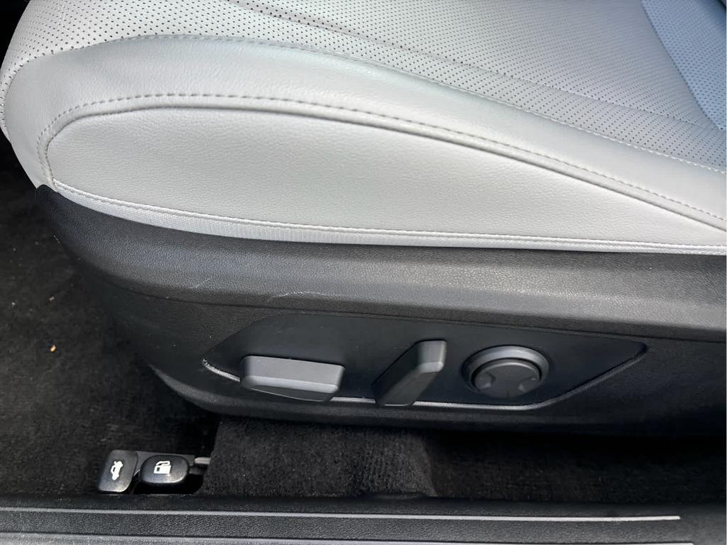 used 2021 Hyundai Elantra car, priced at $22,205