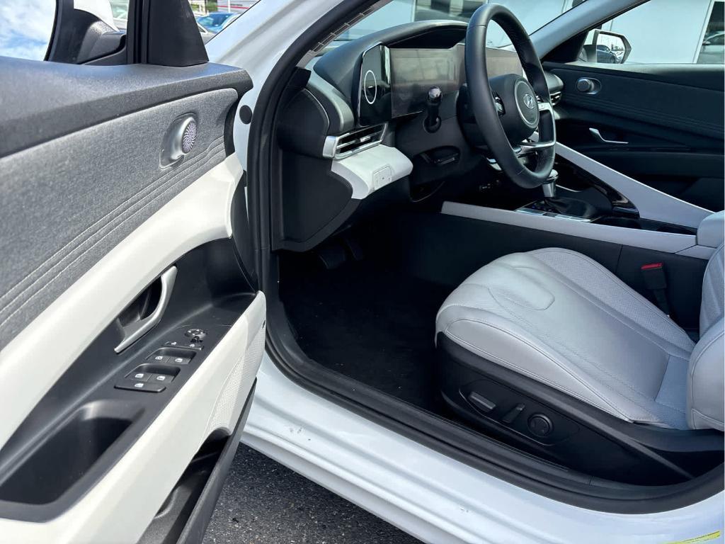used 2021 Hyundai Elantra car, priced at $22,205