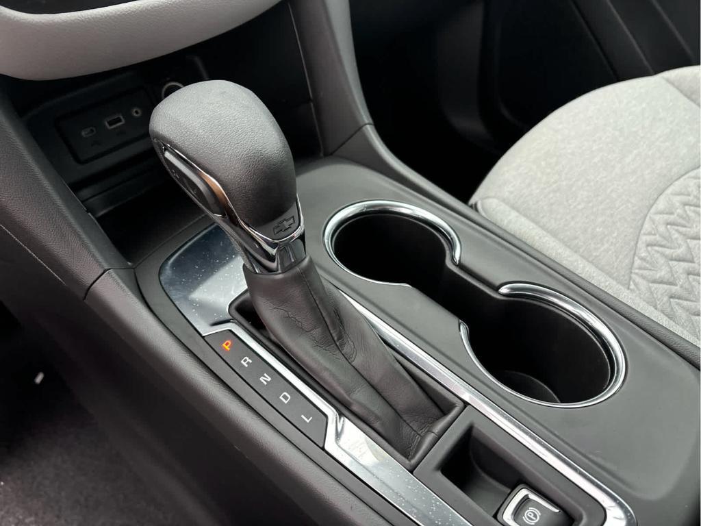 used 2023 Chevrolet Equinox car, priced at $20,888