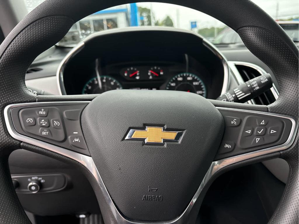 used 2023 Chevrolet Equinox car, priced at $20,888