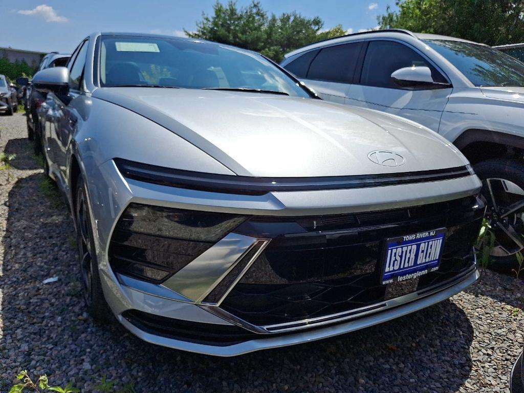 new 2025 Hyundai Sonata car, priced at $33,185