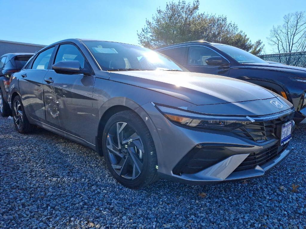 new 2025 Hyundai Elantra car, priced at $26,460