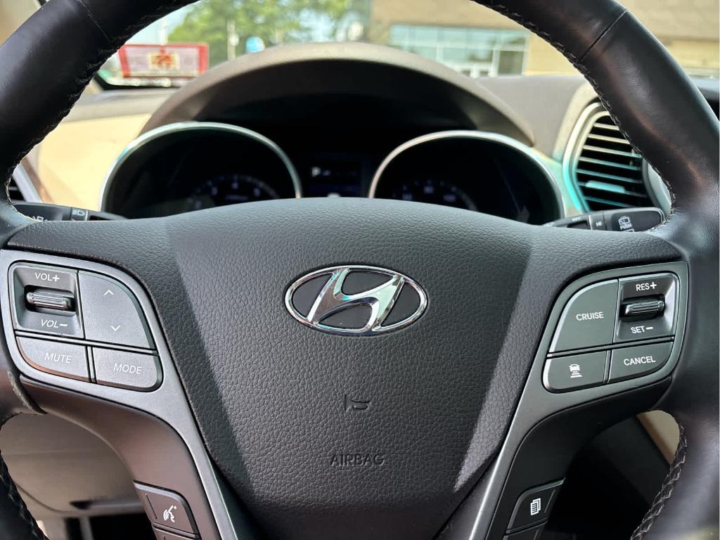 used 2019 Hyundai Santa Fe XL car, priced at $17,682