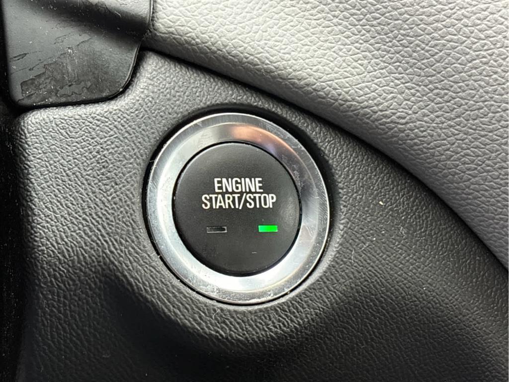 used 2022 Chevrolet Equinox car, priced at $23,698