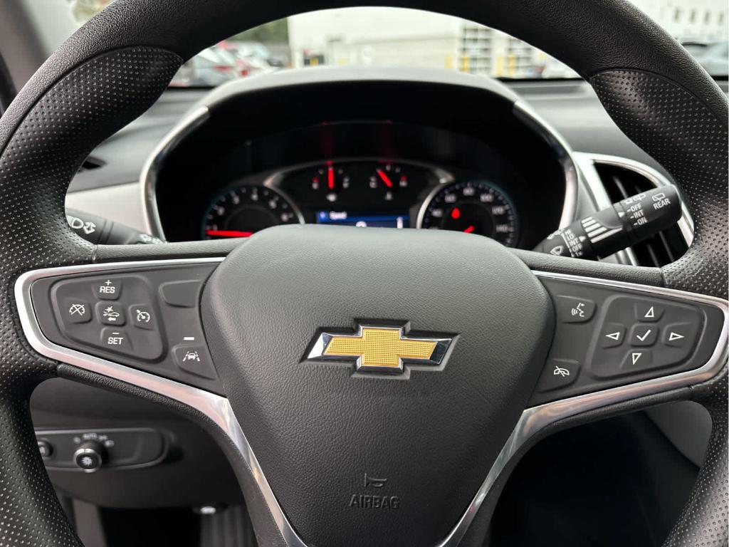 used 2022 Chevrolet Equinox car, priced at $23,698