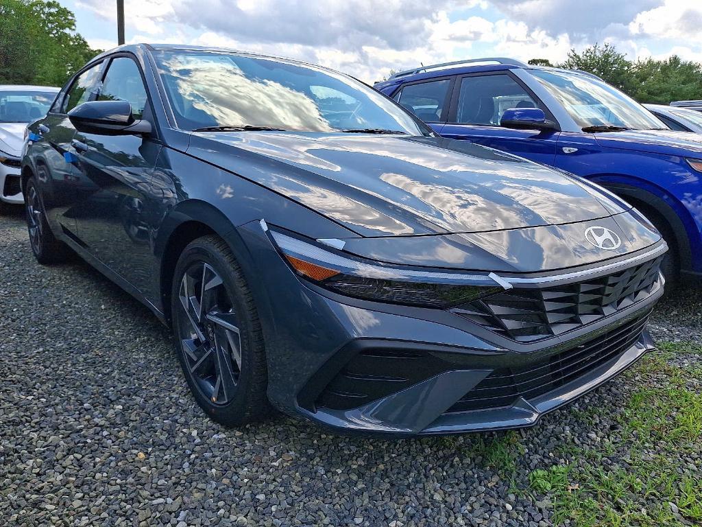 new 2025 Hyundai Elantra car, priced at $23,915