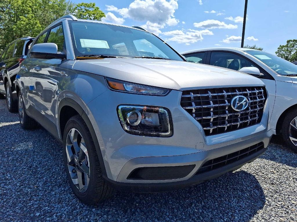 new 2025 Hyundai Venue car, priced at $23,550