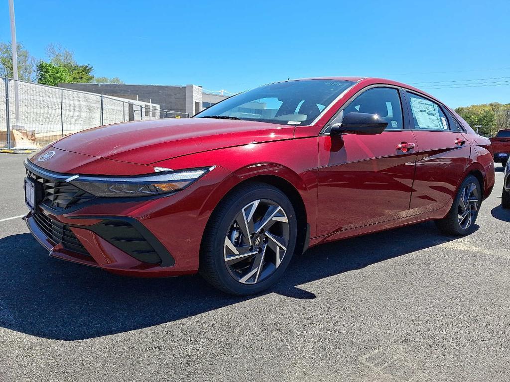 new 2025 Hyundai Elantra car, priced at $25,260
