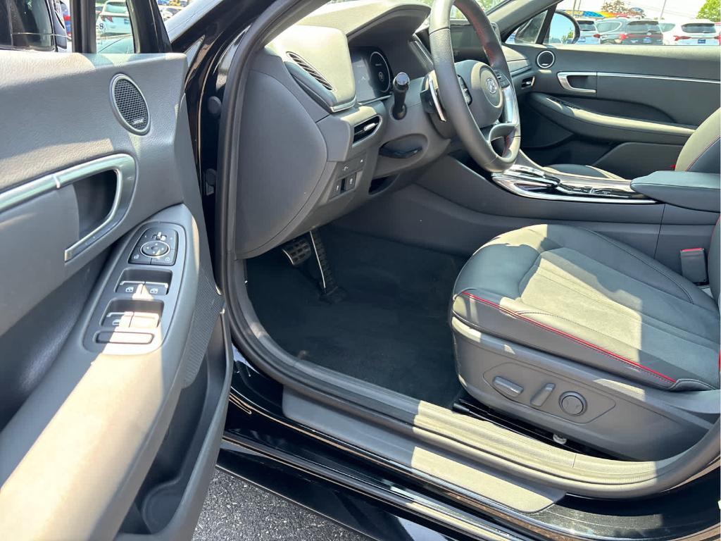 used 2022 Hyundai Sonata car, priced at $22,937
