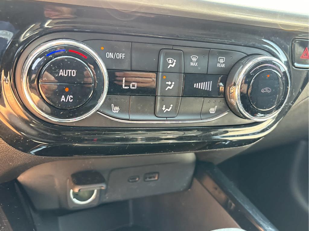 used 2024 Chevrolet Trax car, priced at $23,637