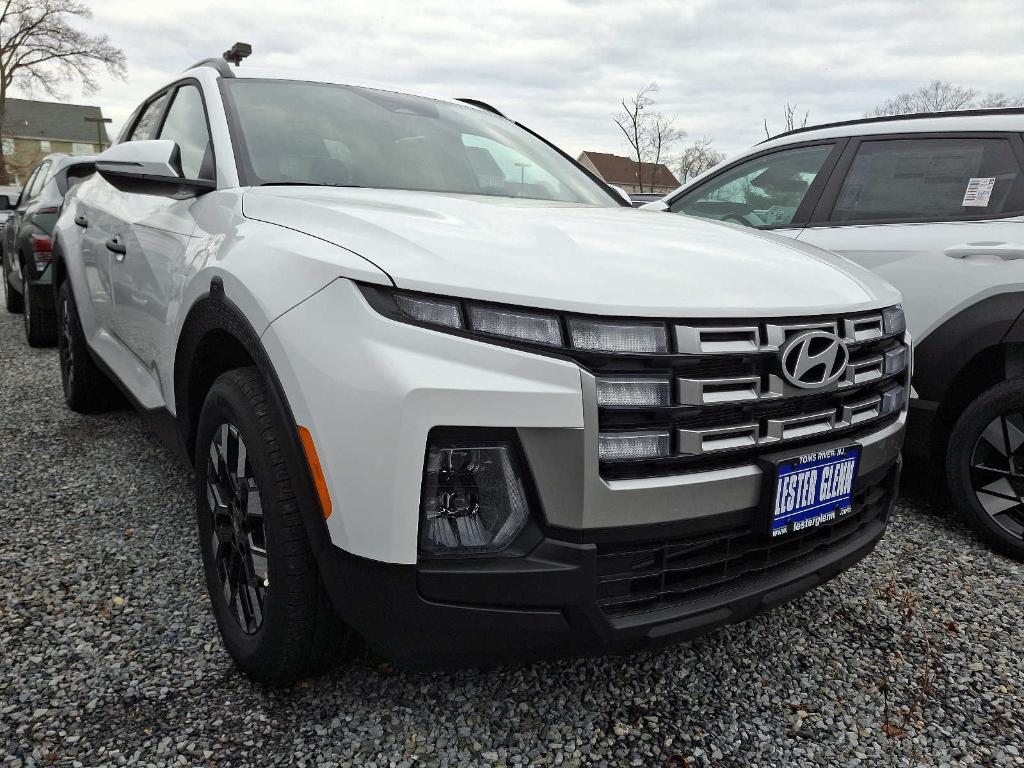 new 2025 Hyundai Santa Cruz car, priced at $33,015