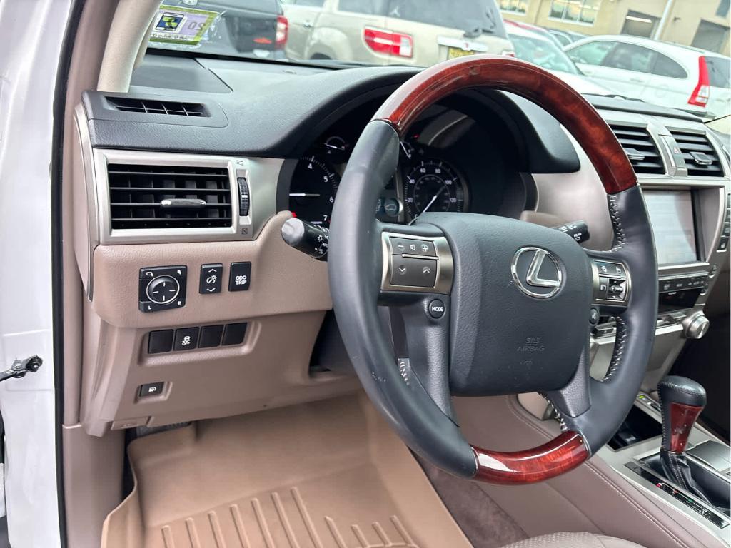 used 2011 Lexus GX 460 car, priced at $12,891