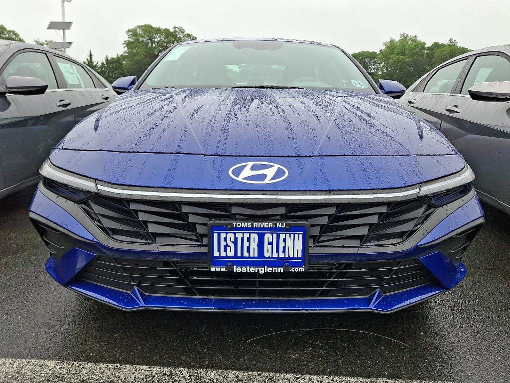 new 2024 Hyundai Elantra car, priced at $22,305