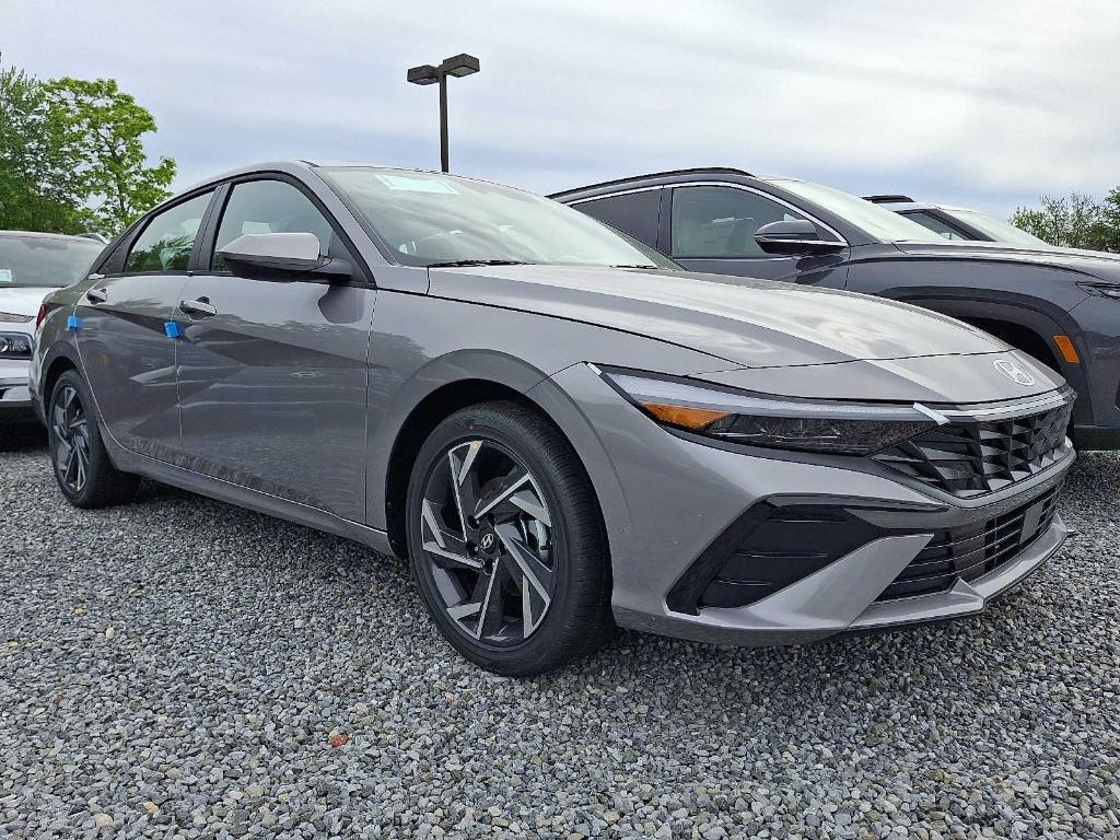 new 2025 Hyundai Elantra car, priced at $26,345