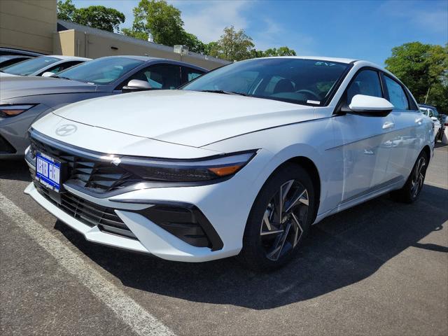 new 2024 Hyundai Elantra car, priced at $27,490